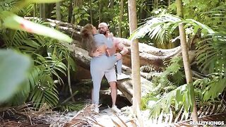 Sex tourism: couples who like to fuck in nature and outdoor settings