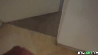 A girl agreed to fuck with me for a ride in my car