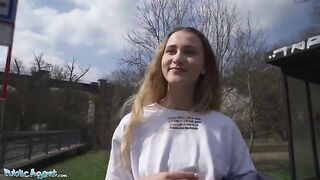 Ivi Rein practices English with strangers to earn cash