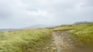 Pinay went for a walk and met someone special, they had sex on the mountain