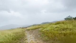 Pinay went for a walk and met someone special, they had sex on the mountain