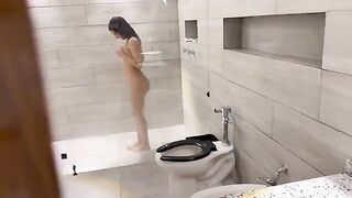 Passionate Venezuelan shower scene with an 18-year-old college girl
