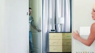 The girl gave herself to the guy in the shower, it was amazing