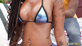 Black woman is a professional in sucking cock, she does it just great