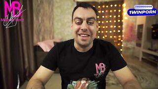 The pregnant stepmother was fucked by her son’s cock on stream