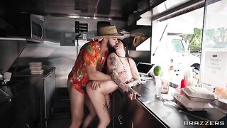 What burgers, I'm fucking! - a bold public display