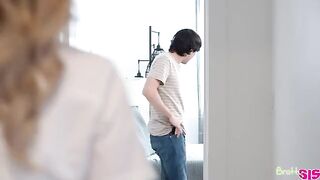I met a girl after school and fucked her in a steamy doggy style session