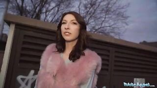 The agent made a deal with a girl for some intimate fun on camera