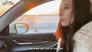 A hot girl kept herself warm in a steamy car encounter