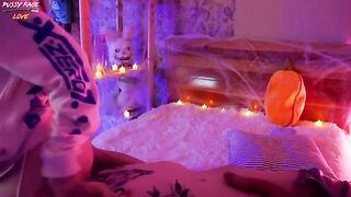 An elven girl brought a fairy tale mood to her lover