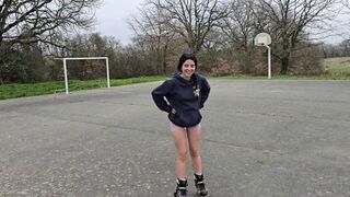 A girl moaned loudly in the forest, getting fucked riskily
