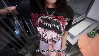 A chick got an orgasm from her friend's awesome sex move