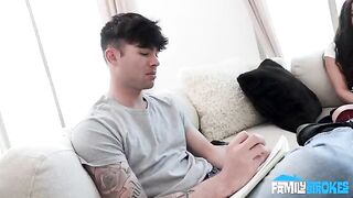 Girl makes a blowjob, choking on her own saliva in HD