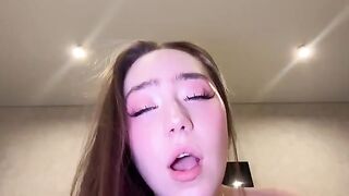 If she takes another, she won't be able to hold on - Part 1