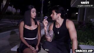 The best pick up lines worked on the Colombian girl