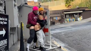 Babe has sex without protection and feels good