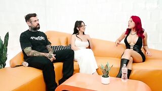Two girls shared a big dick in a hot threesome scene
