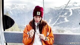 A sexy girl was fucked with a stranger in the mountain cableway