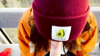 A sexy girl was fucked with a stranger in the mountain cableway